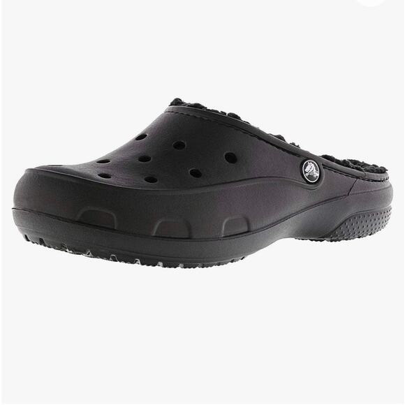 CROCS Shoes - Crocs Women’s Freesail Plush Lined Clog Fuzzy Slippers, Size 4, Black